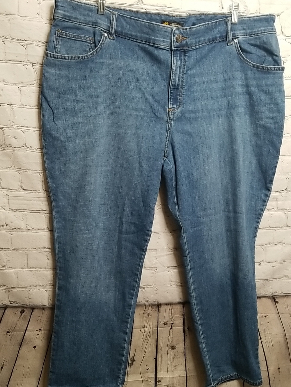 Lee Womens Jeans Size 22P Relaxed Fit Mid Rise